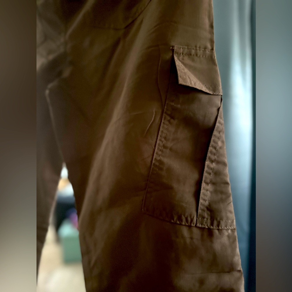 Cargo pants - Picture 2 of 4